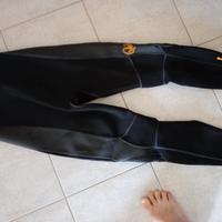 pantaloni , scarpe, guanti  sub