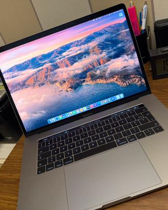 Macbook Pro 15” ricondizionato batteria nuova