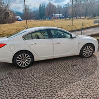 Opel insigna berlina 2.0 130 cavalli diesel
