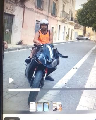 Moto.