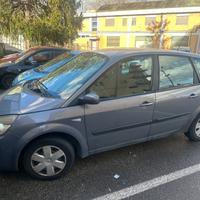 Renault Scenic DIESEL / FAMILIARE