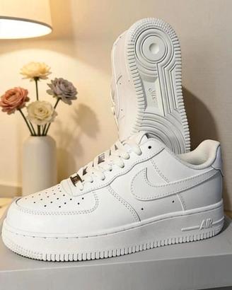 Nike Air Force 1 - Scarpe da uomo 40