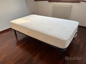 Rete con materasso piazza e mezza
