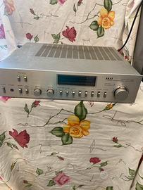Amplia Akai AM U55