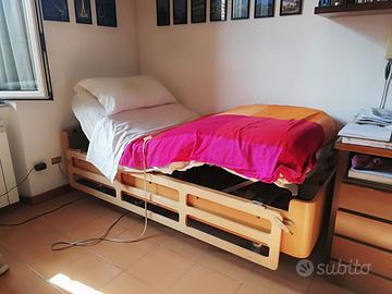 Letto ortopedico 3 movimenti con elevatore e spond