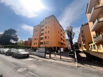 Monolocale nuovo e garage