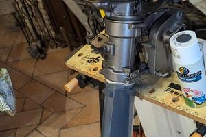 fuoribordo tohatsu 6 cv  oppure Honda BF 7.5