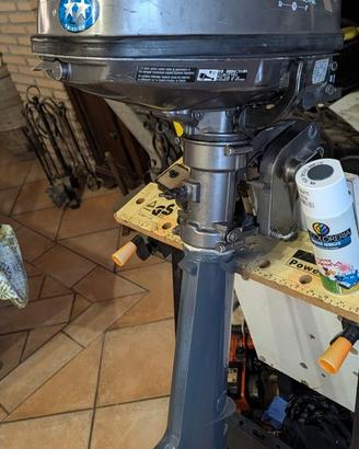 fuoribordo tohatsu 6 cv  oppure Honda BF 7.5