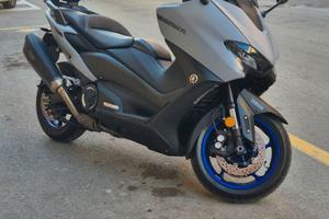 Yamaha TMAX 560 (UNICO PROPRIETARIO)
