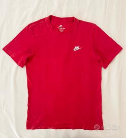 T-shirt Nike Sportwear Club Tee.