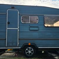 Roulotte 3 posti Elnagh 1983