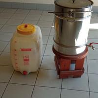 Taniche serbatoio per vino