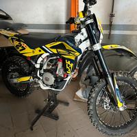 Husqvarna te 250