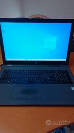 Portatile HP G250 G6 - 12GB RAM - SSD 500GB