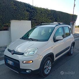 Fiat Panda 1.3 MJT 16V DPF 4x4 Climbing