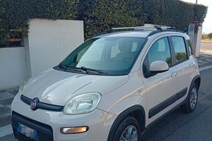 Fiat Panda 1.3 MJT 16V DPF 4x4 Climbing