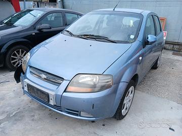 Ricambi usati per Chevrolet Kalos 1.2 benz del 03 
