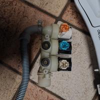 Elettrovalvola a 3 vie lavasciuga Hotpoint 