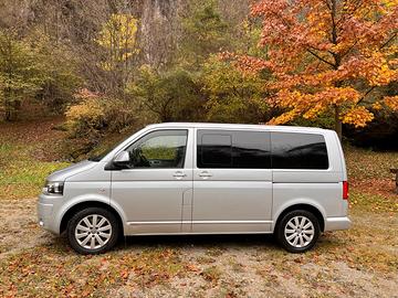 VW MULTIVAN T5 HIGHLINE TD 140 CV 4 motion