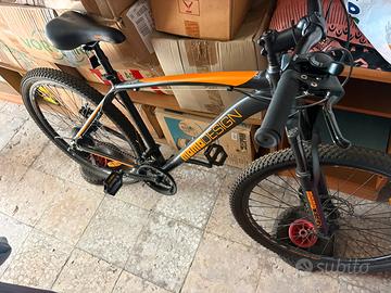 Bicicletta momo desing