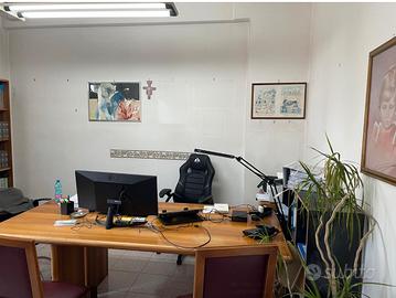 Stanza ad uso studio a Potenza