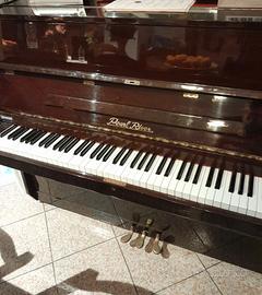 Pianoforte verticale Pearl River