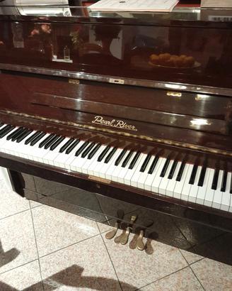 Pianoforte verticale Pearl River