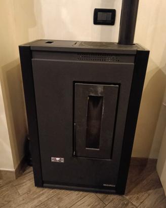 Stufa a pellet Nordica extraflame luisella