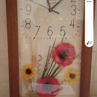 Orologi da parete in legno con fiori veri secchi