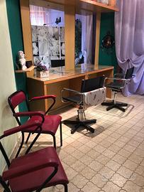 Arredamento negozio parrucchiere