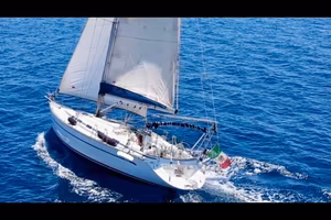 Bavaria 44