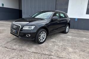 Audi Q5 2.0 TDI 177CV quattro. Garanzia 12 mesi