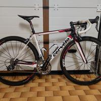 Bici da corsa Cervelo R3 full carbon
