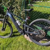 E-MTB elettrica full biammortizzata Giant Stance