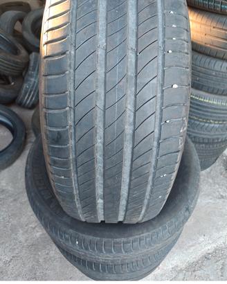 235/55/18 100V Michelin al 90% seminuove DOT 2023
