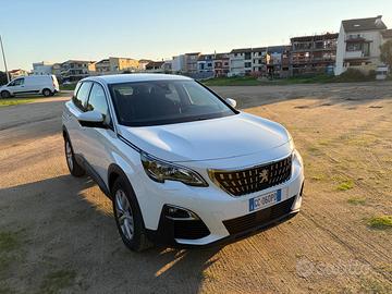 Peugeot 3008 BlueHDi 130 S&S Business