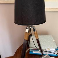Lampada in legno