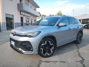 Volkswagen Tiguan 2.0 TDI 150 CV DSG R-Line ***GAR