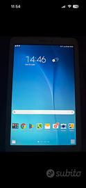 Samsung Galaxy Tab E SM-T561 (8 GB, Wi-Fi + 3G)