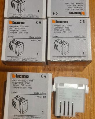 B.Ticino lampada a Led di sicurezza LN4381
