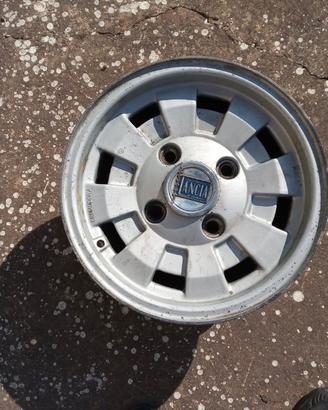 Cerchi originali cromodora per lancia fulvia