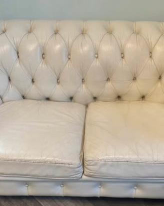 Divano Chesterfield
