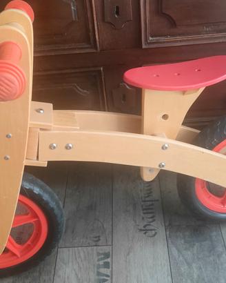 bicicletta senza pedali