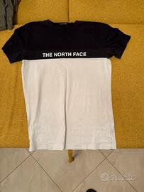 T-shirt The north face