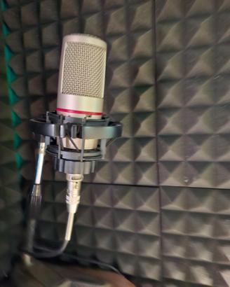 AKG C4000B MICROFONO