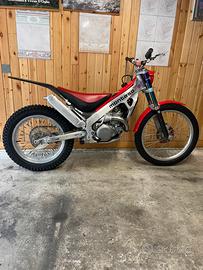Montesa Cota 315r 2002 targata
