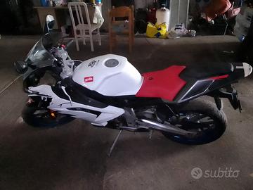 Aprilia rs 50