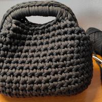 Clutch bag grigio fumo nera