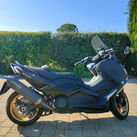 Scooter Tmax black max