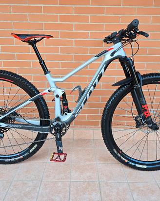 MTB Scott Spark 930 (carbonio, taglia S, 29")